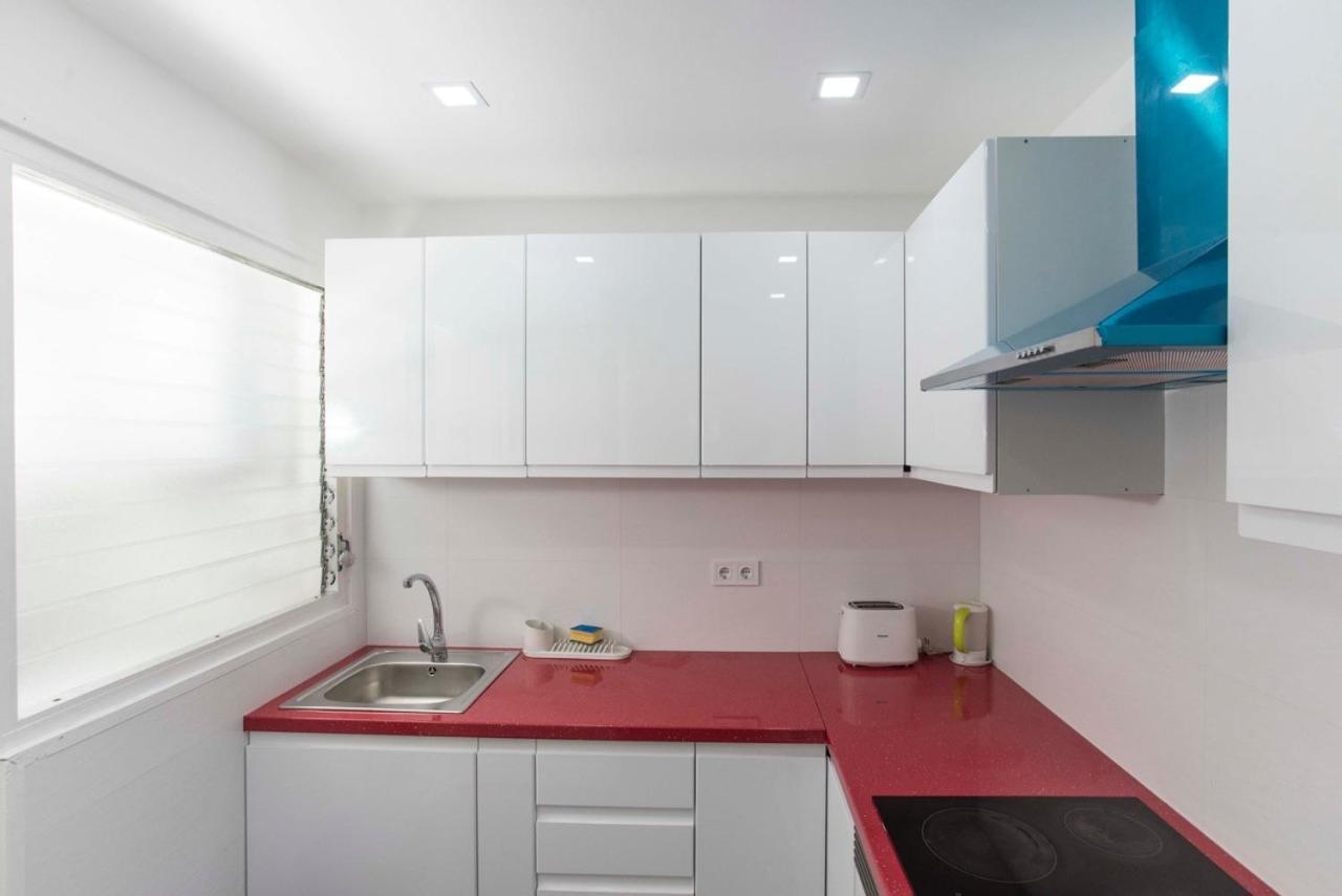 Your Home - Mar Bella Beach Apartment Barcellona Esterno foto